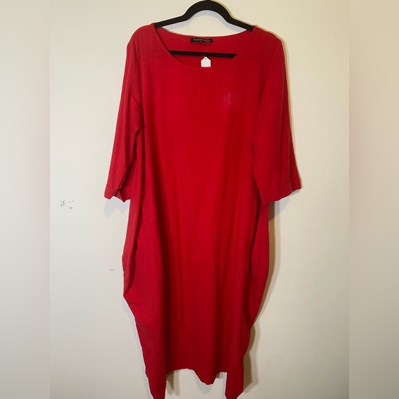 Red Cotton Maxi Dress - Picture 8 of 16